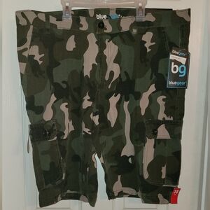 New With Tags Bluegear Camouflage Cargo Shorts Mens Size 38